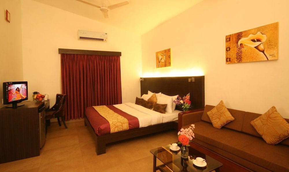 Khanvel Resort Silvassa Bagian luar foto