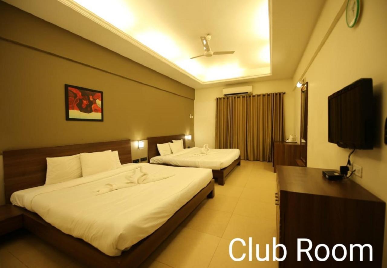 Khanvel Resort Silvassa Bagian luar foto
