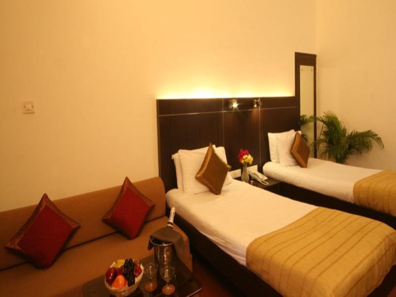 Khanvel Resort Silvassa Bagian luar foto