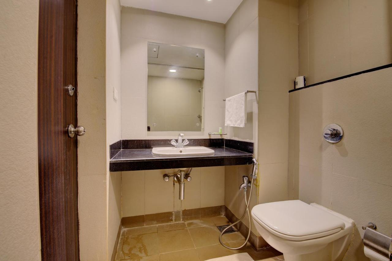Khanvel Resort Silvassa Bagian luar foto