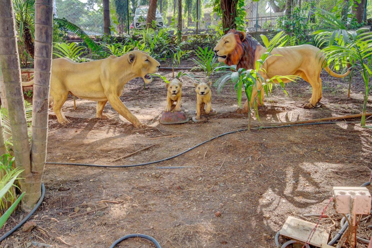 Khanvel Resort Silvassa Bagian luar foto